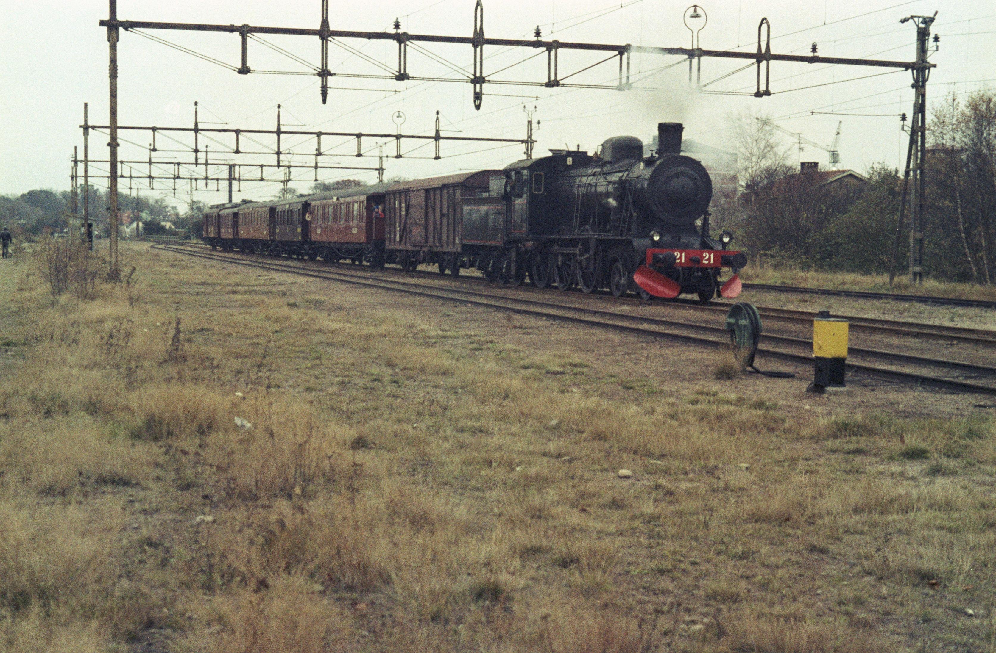 S3_197910-08