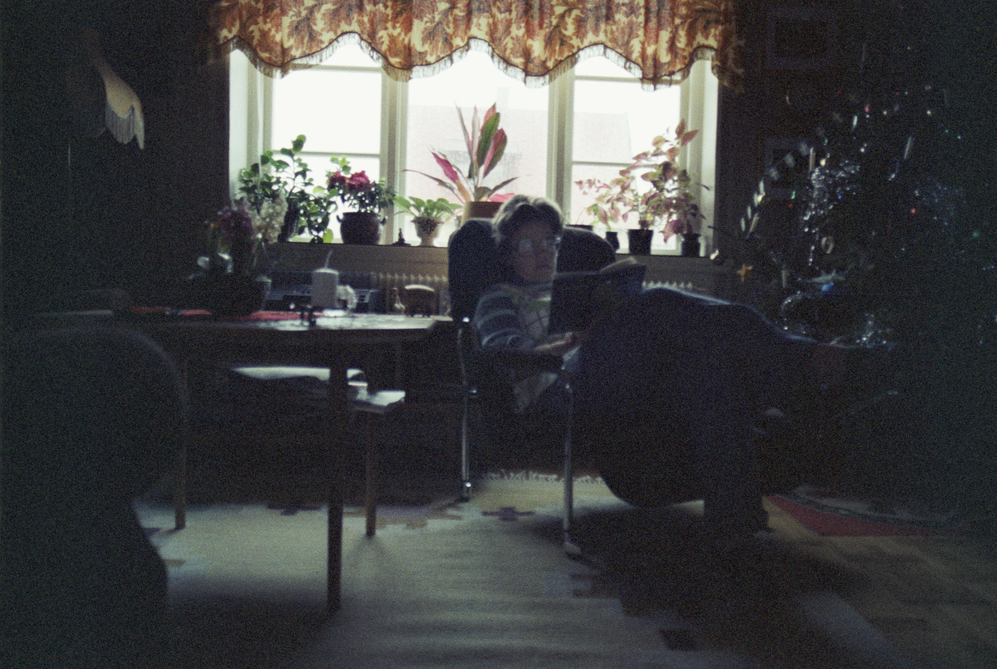 S3_197912-18